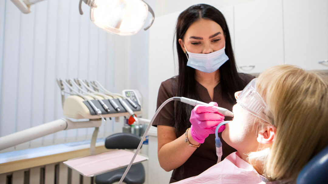 Przyjazny zespół Nowa MED służący pomocą i informacją.