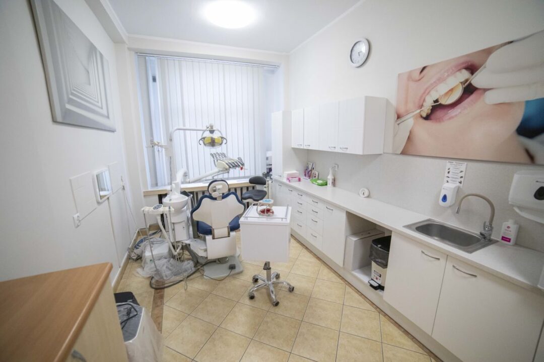 Protetyka - Nowa-MED - zdjęcie 1